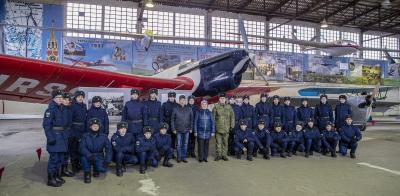 y9nae5fpkag.jpg